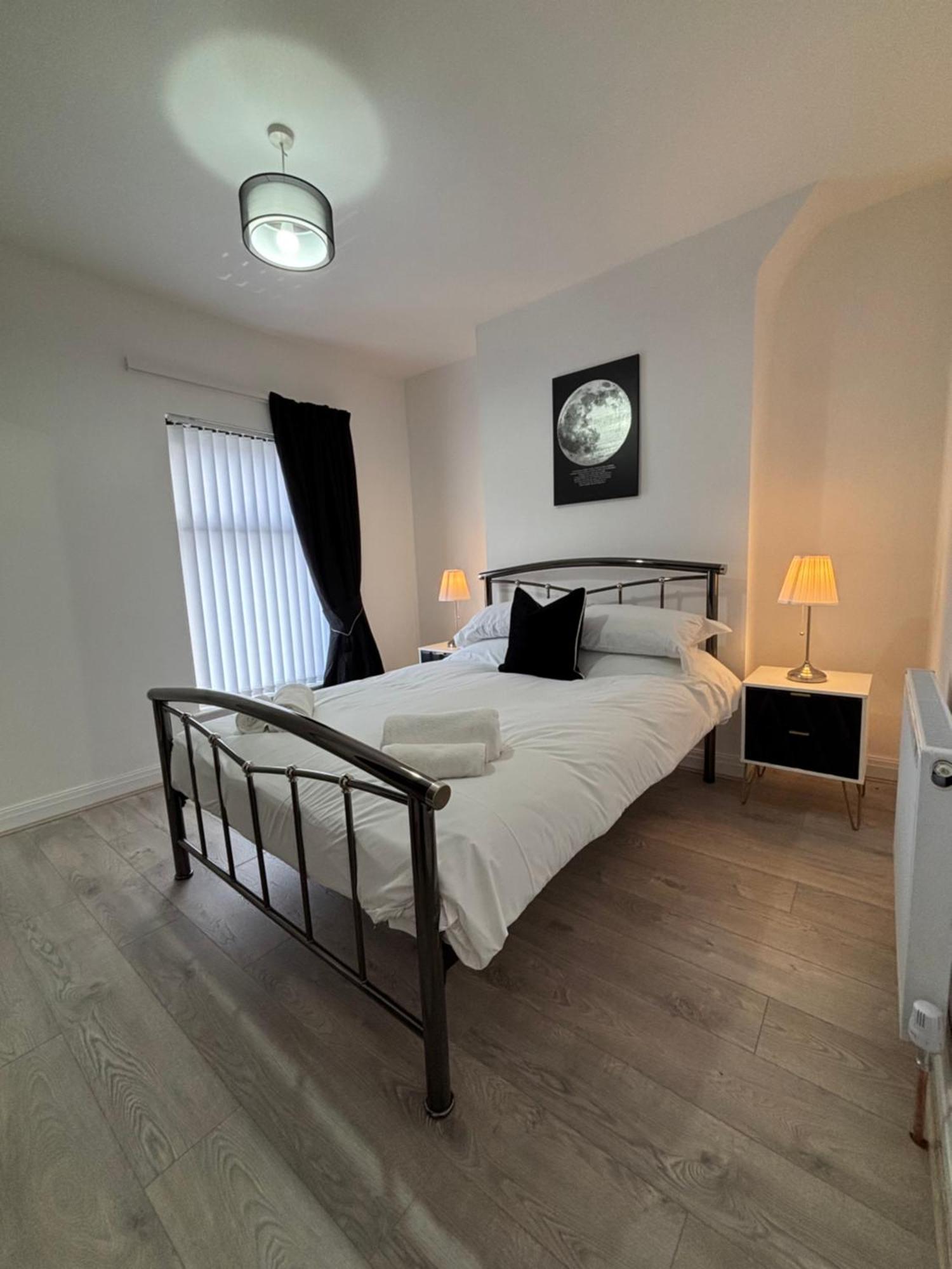Modern 3br Near Anfield Stadium * Liverpool